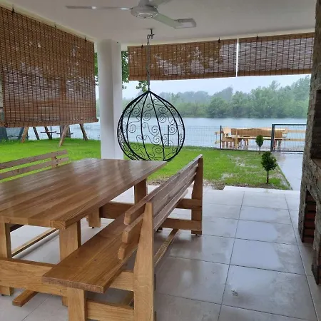 度假居 Drinska Prica 2 洛兹尼察