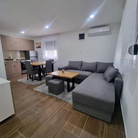 Drinska Prica 2 Feriehus Loznica