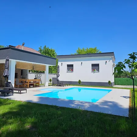 Drinska Prica 2 Nyaraló *